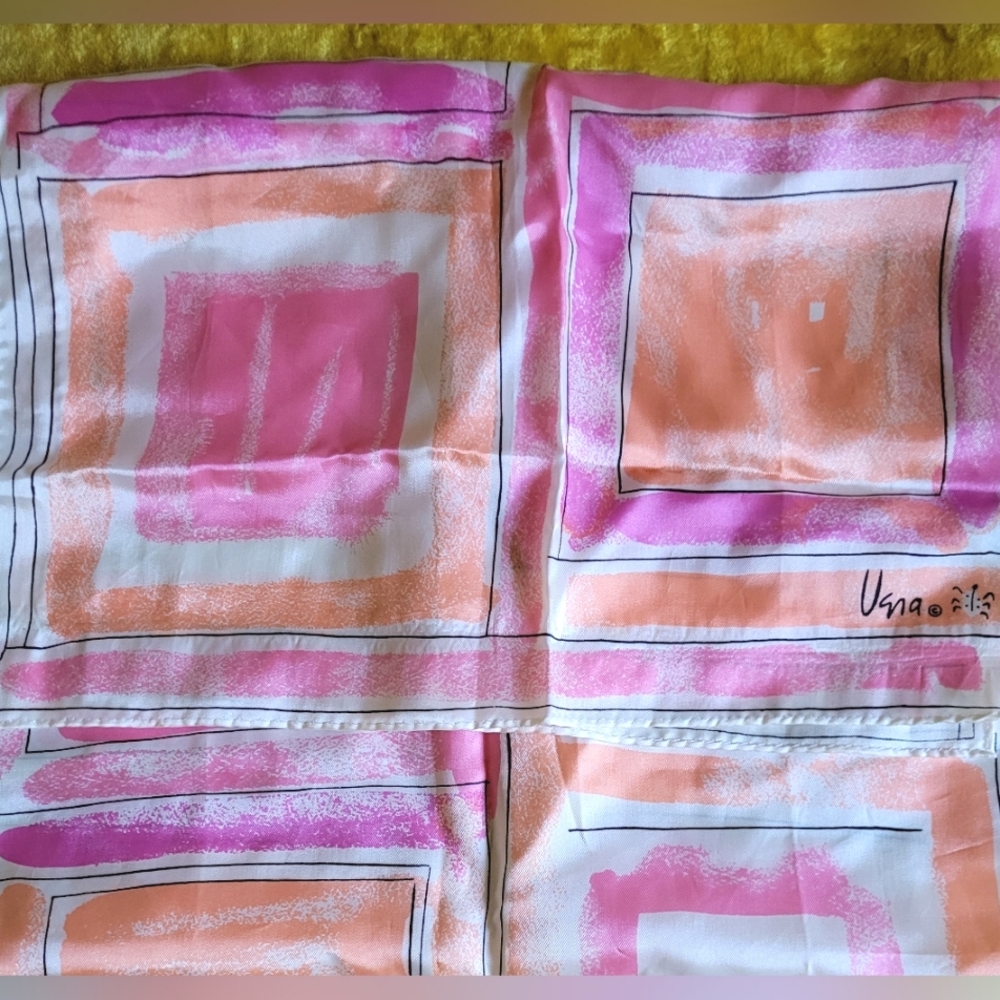 Beautiful Vintage VERA SCARF, Pink, Peach & White Squares Outlined In Black